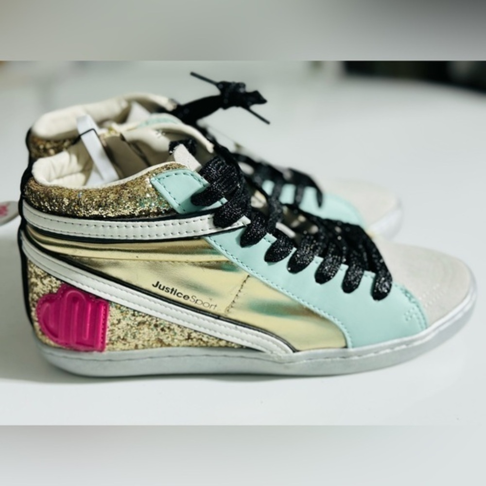 Justice Sport Gold Girls Sneakers High Tops Girls Size 5 Lace Up NEW W/tags
